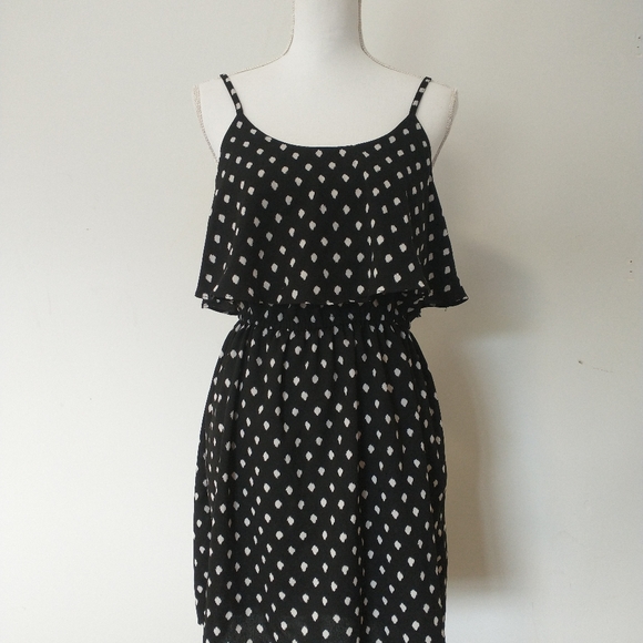 Elle Dresses & Skirts - 🔵 ELLE mini dress black white size m polka dot